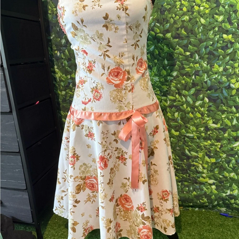 Body Central Strapless Floral Dress - Pink and White m1 - Picture 2 of 5